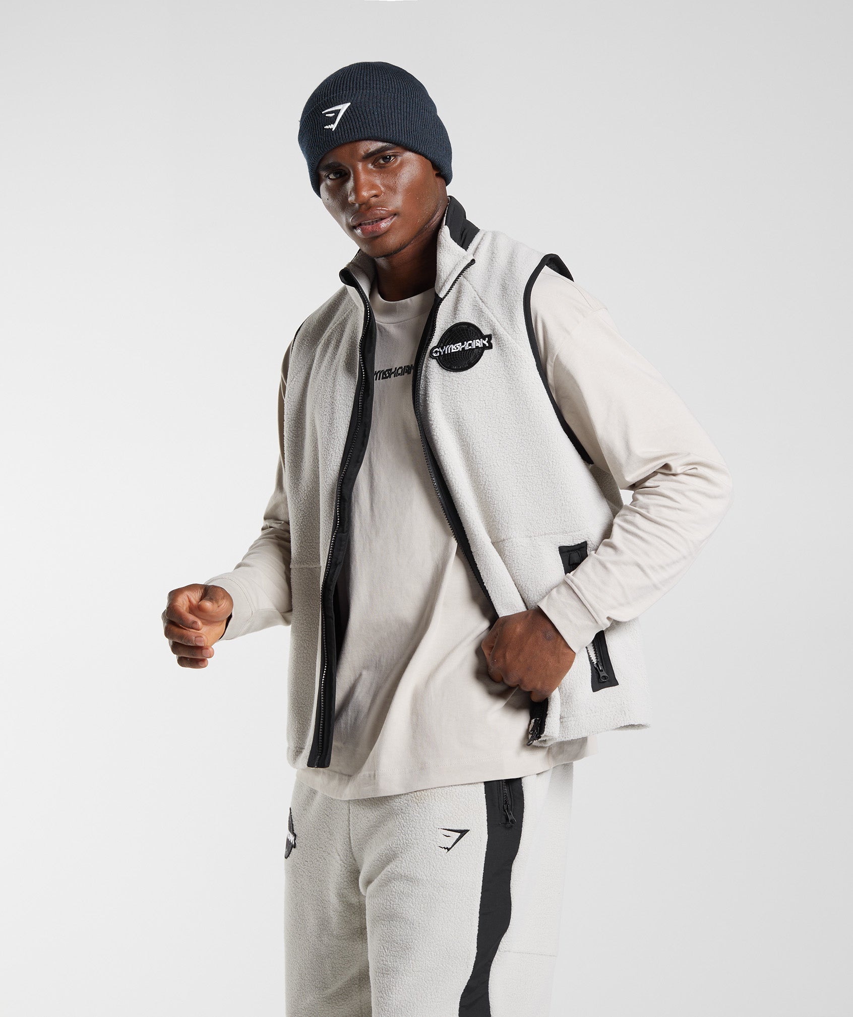 Vibes Gilet in Pebble Grey/Black - view 1