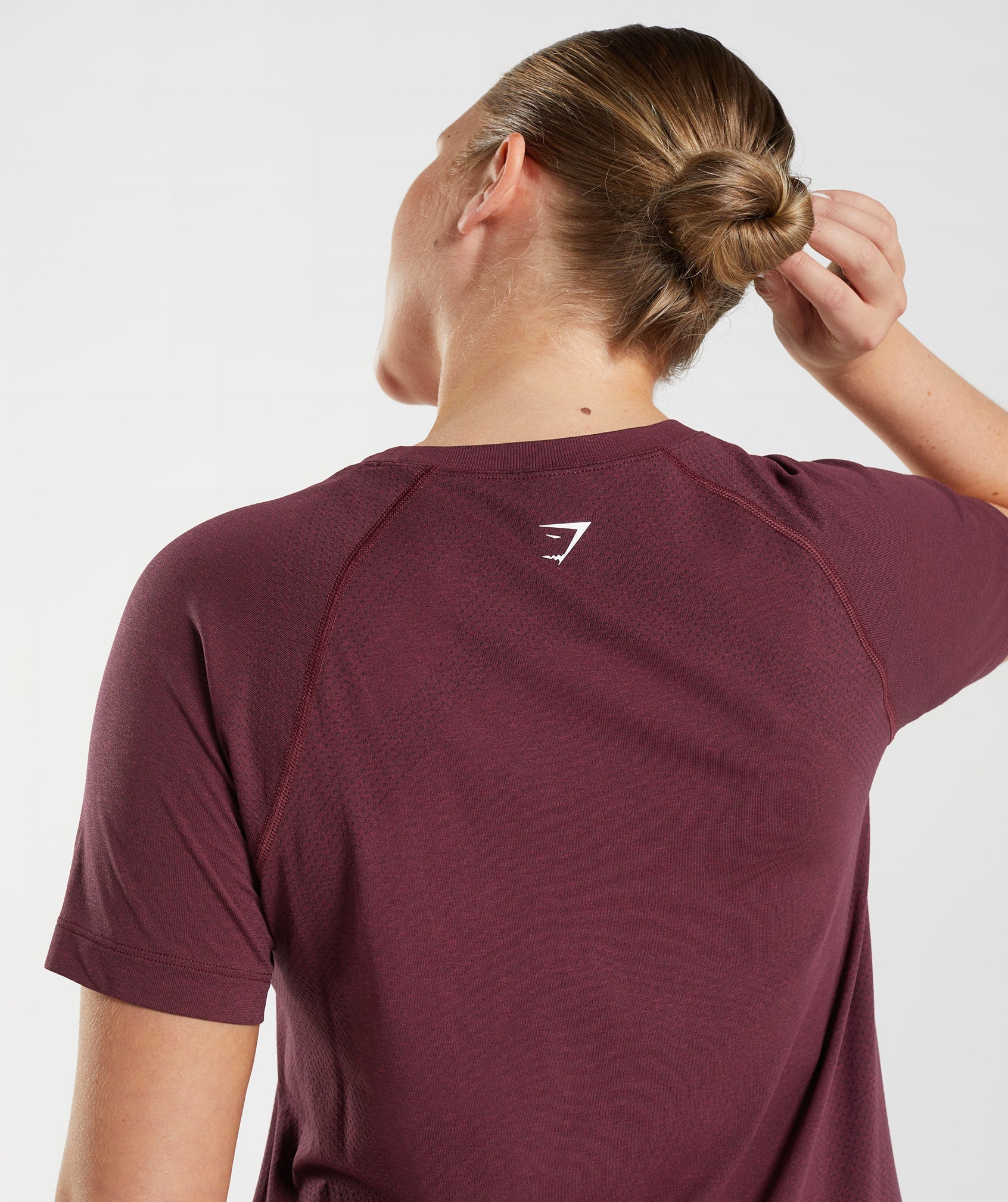 Vital Seamless 2.0 Light T-Shirt in Baked Maroon Marl - view 3