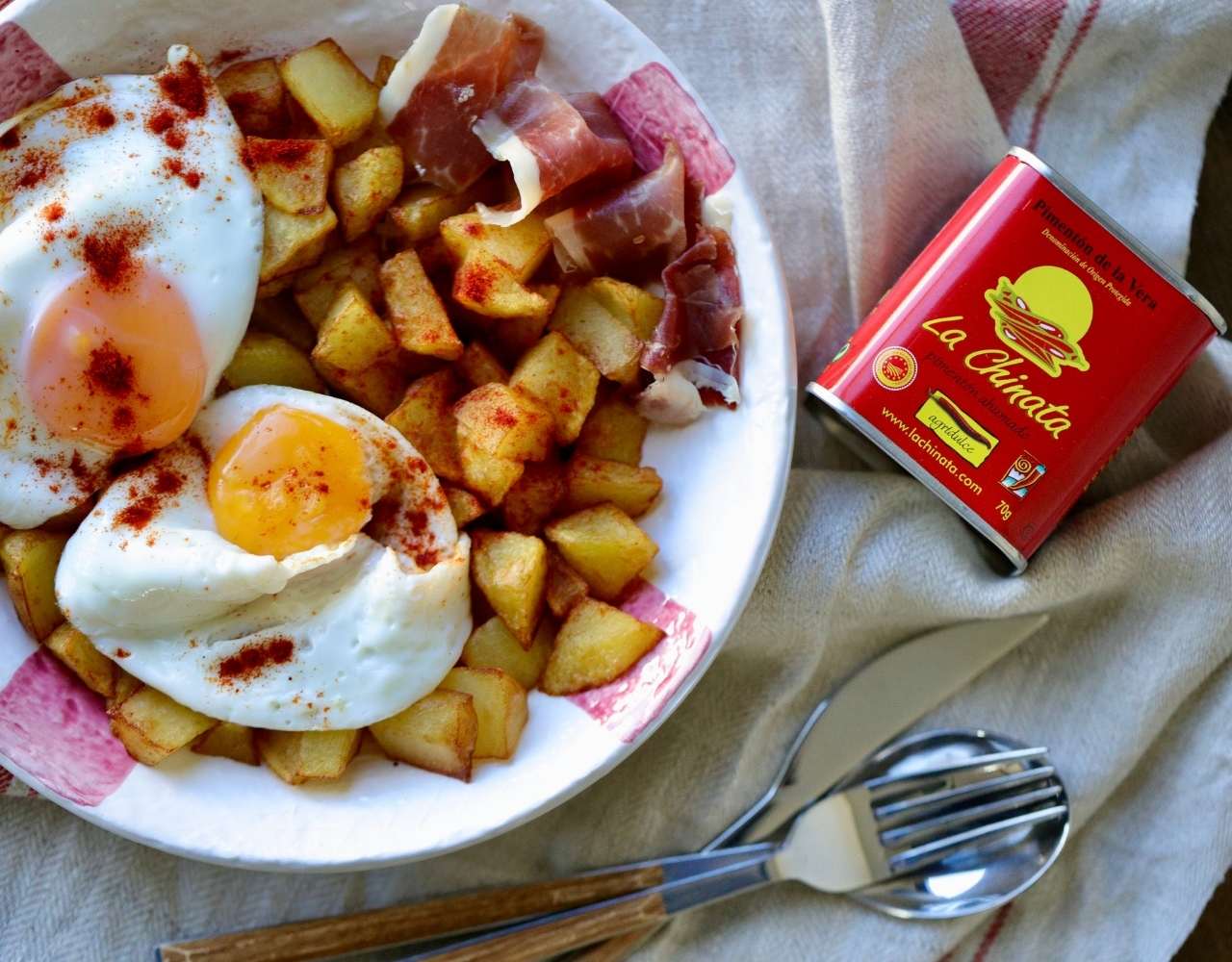 Pimentón from La Vera (smoked paprika powder) La Chinata