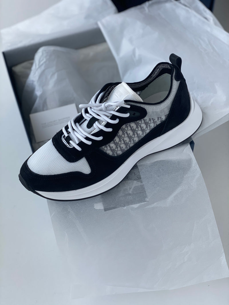 black dior runners