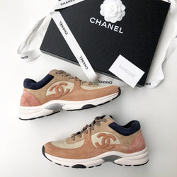 chanel cc logo pink suede sneaker