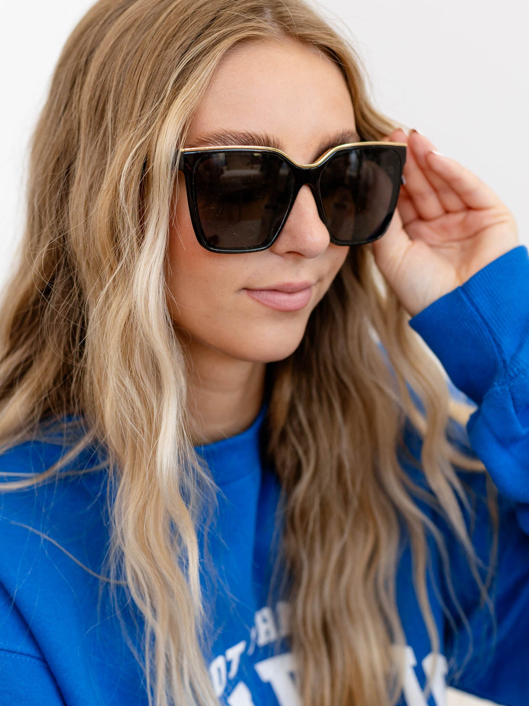 Blue Gem Vanessa Cateye Sunglasses - Black GoldSunglasses