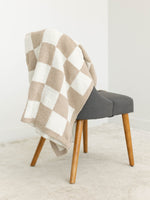 Checkerboard Pattern Throw BlanketBlanket