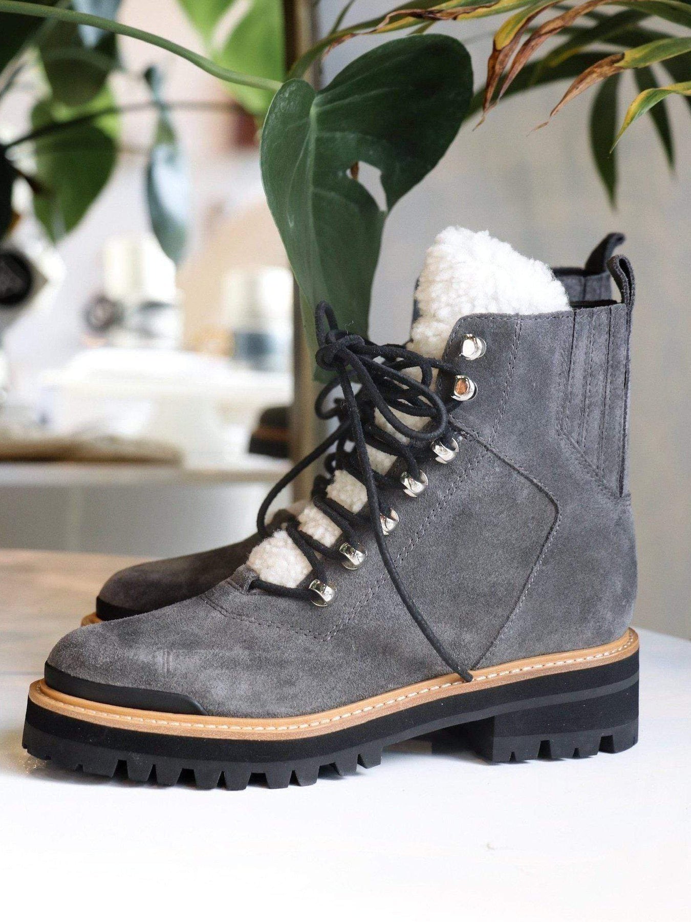 marc fisher izzie boot