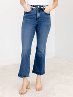 Good American Good Legs Crop Soft TechDenim jeans