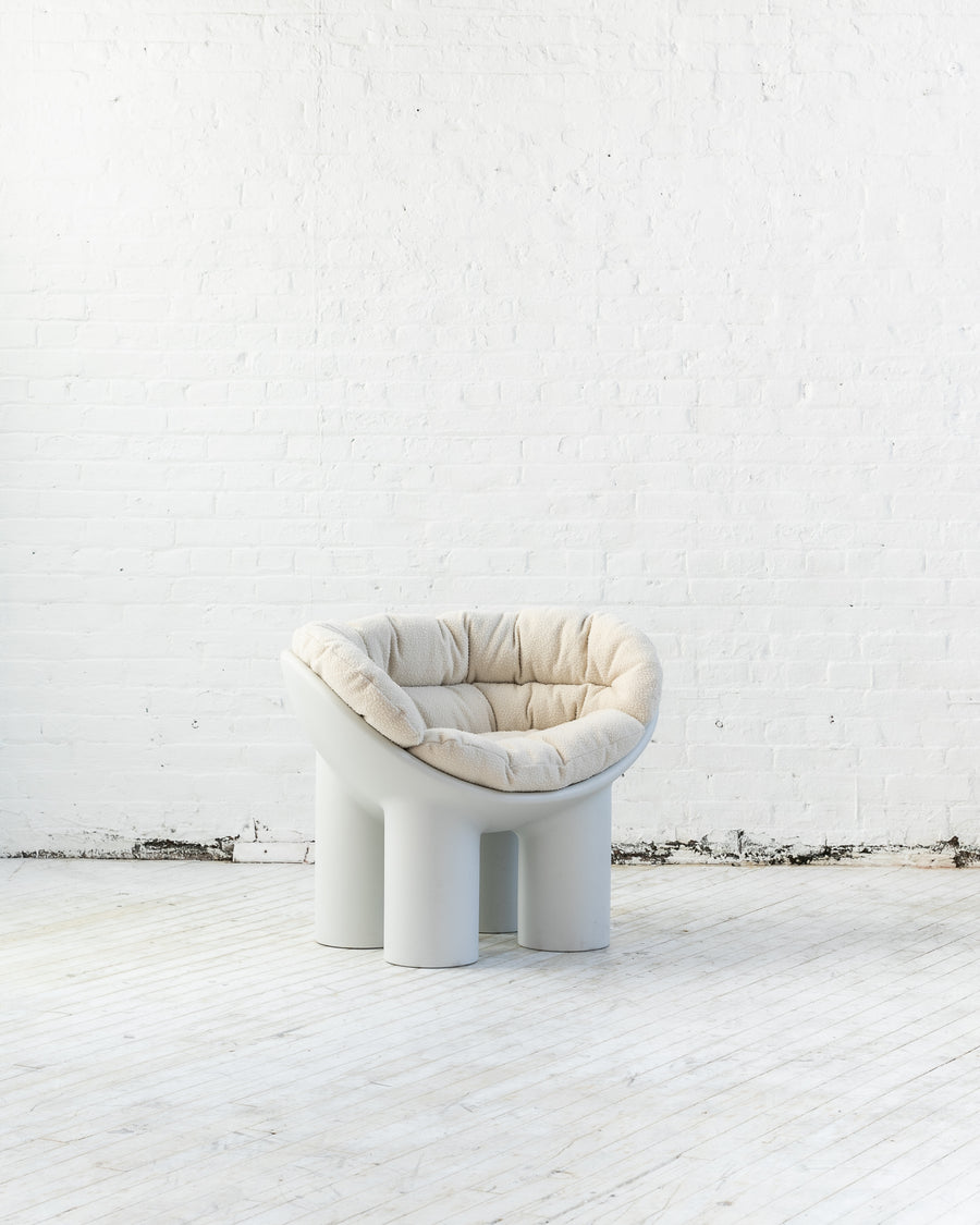 roly poly chair white