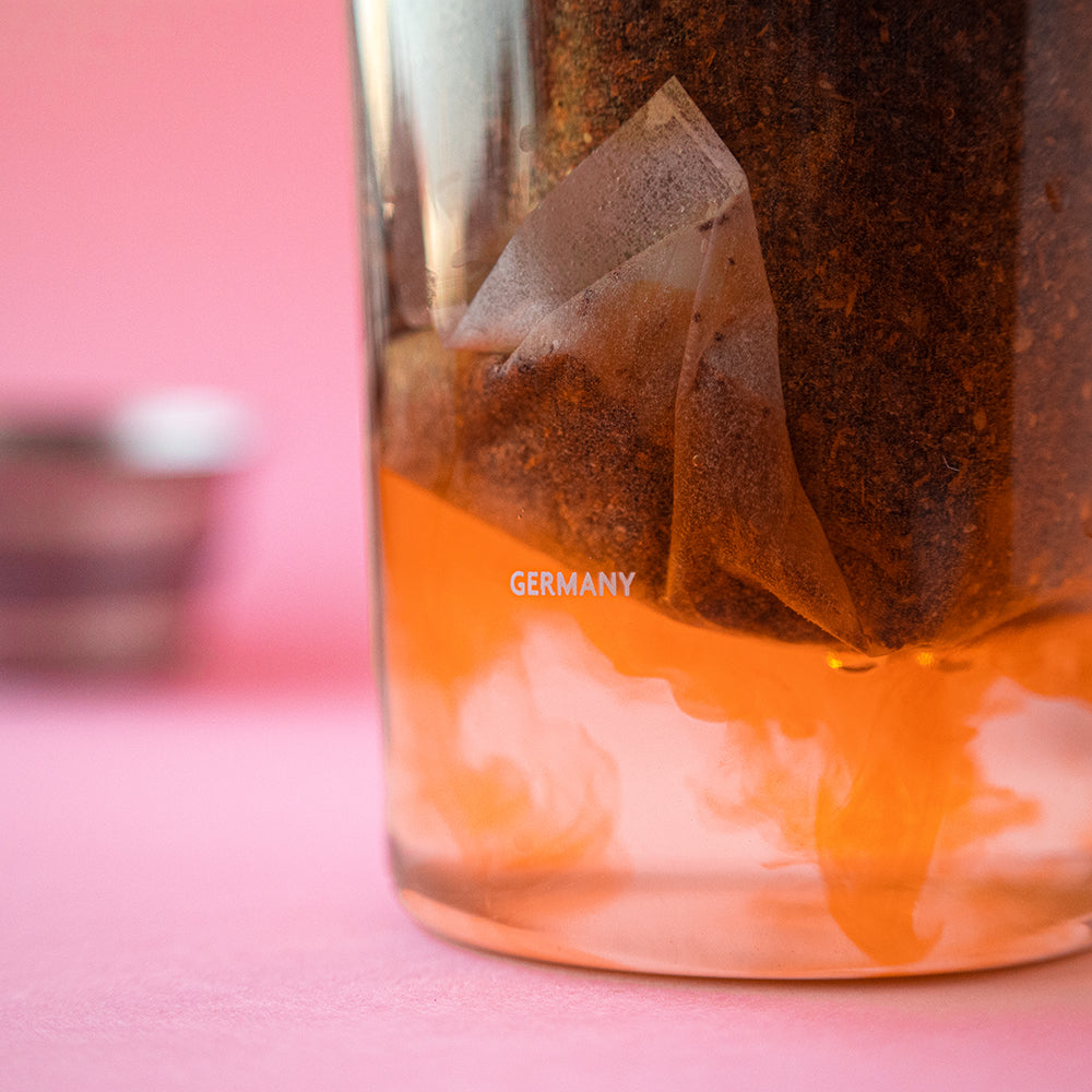 Tea steeping in a Toddy