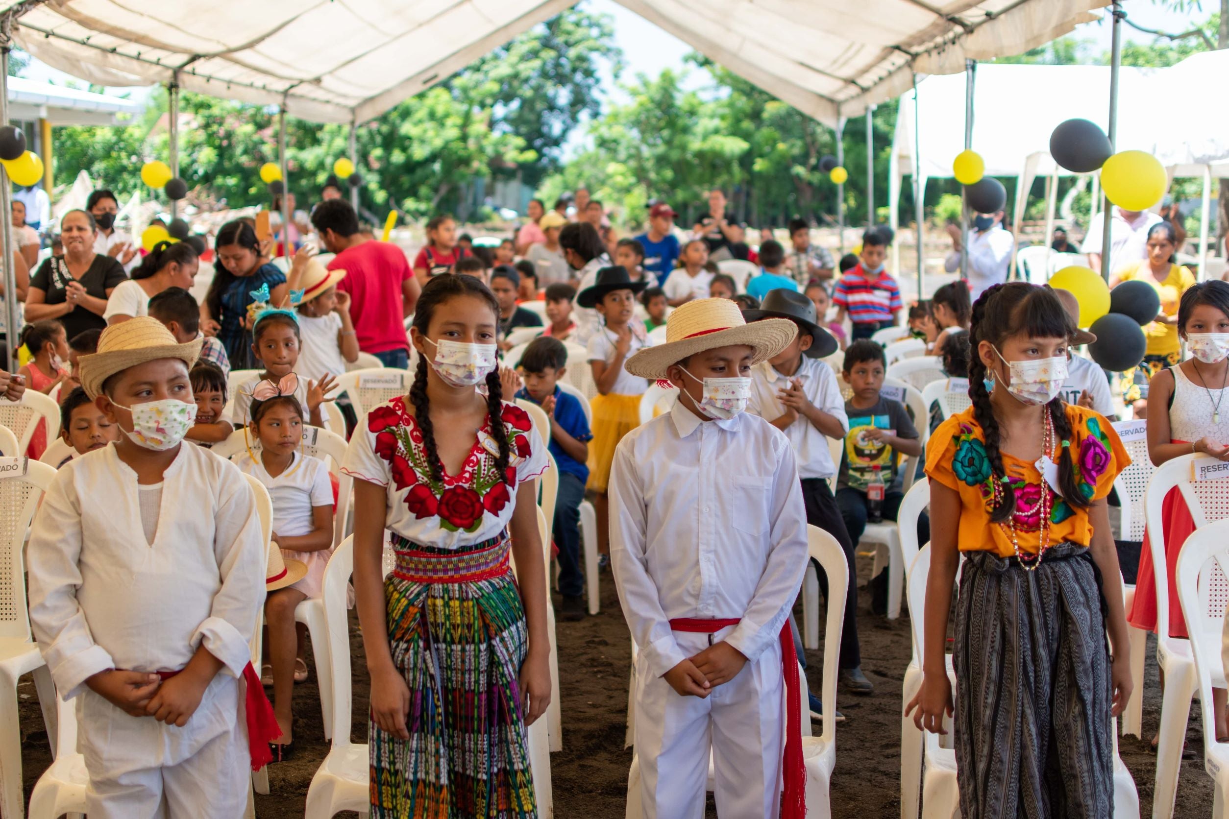 Children Celebrating the Inauguration of Línea B-6 Eje Central School
