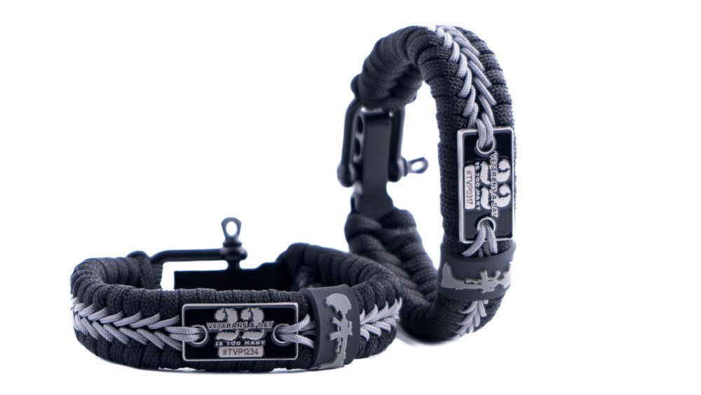 22 a day paracord bracelet