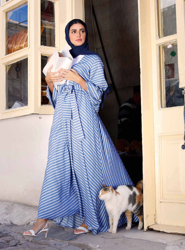 White Striped Blue Kimono with Cuffed Sleeve Detail - Store WF