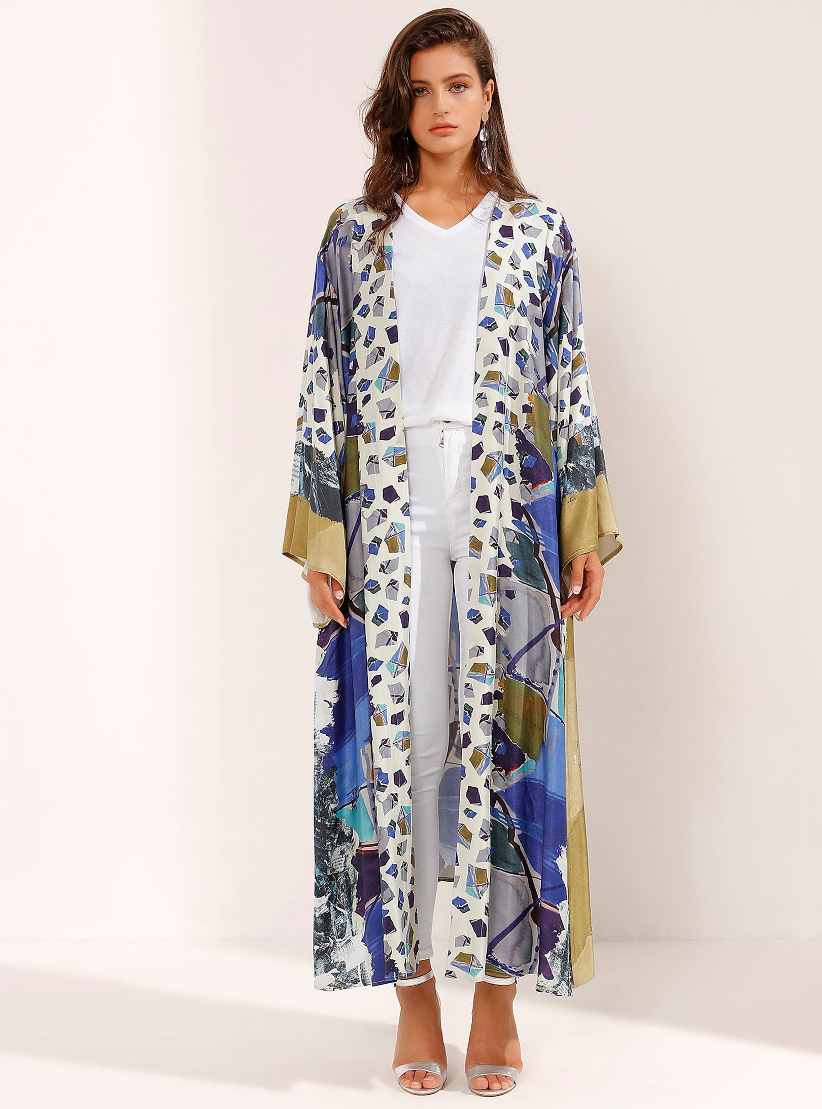 Jazzy Mix Coloured Long Robe With Postmodern Print Store Wf