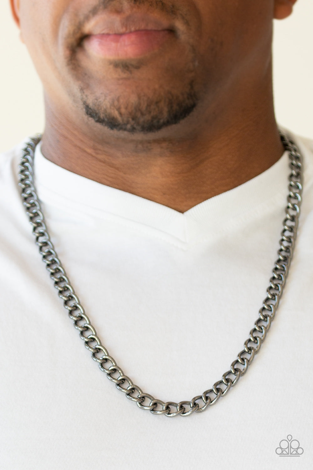 full court silver urban necklace