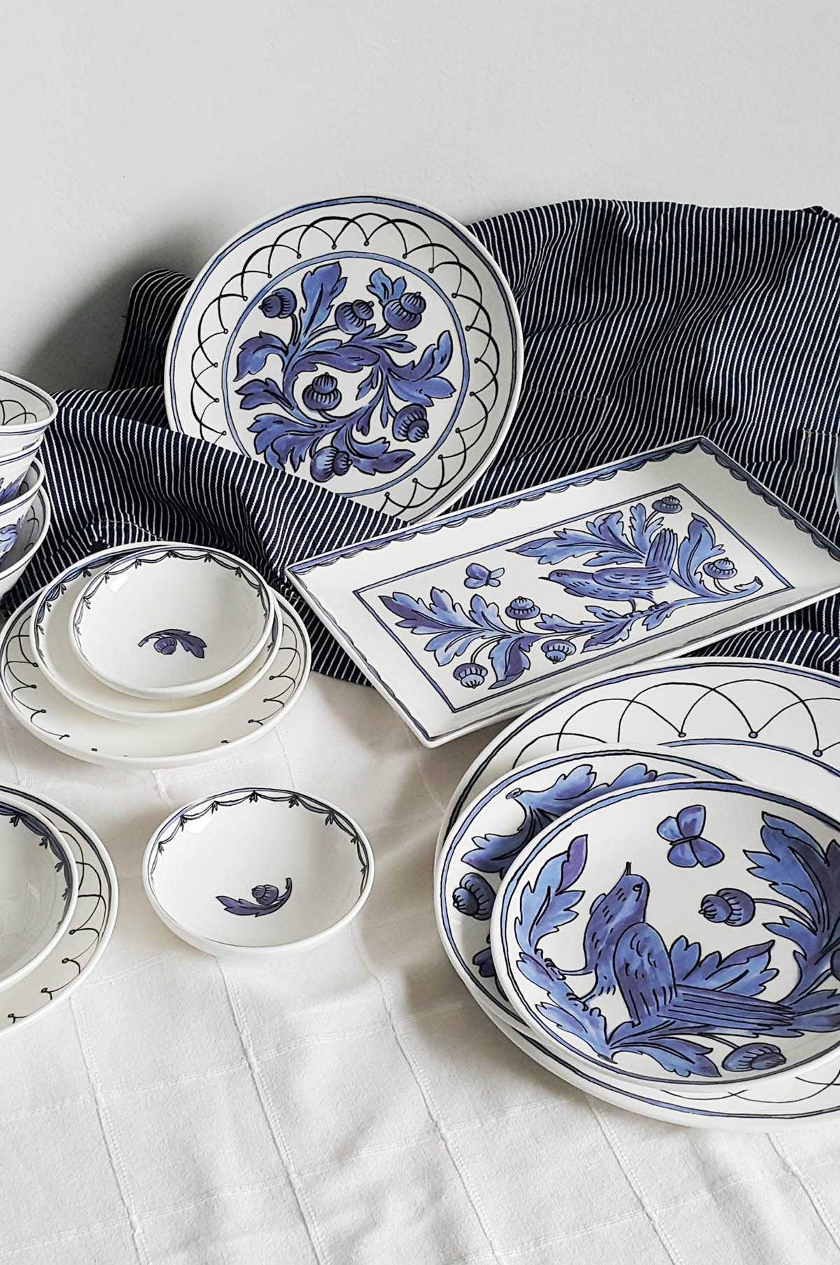 blue bird dinner set