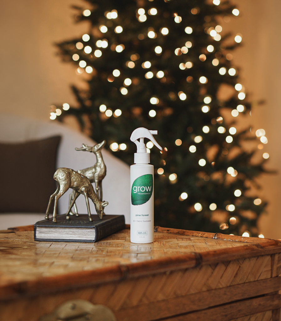 make your artificial christmas tree smell real