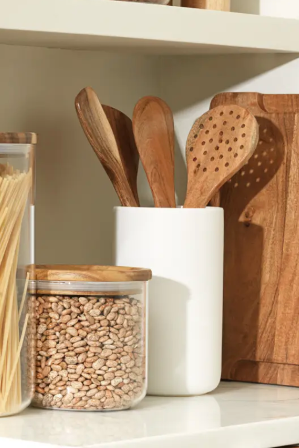 Public Goods - A brand offering eco-friendly and non-toxic kitchen products for a sustainable kitchen transition.