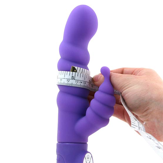 Girth Measurement - Indicates the circumfrence of the toy around its widest point.