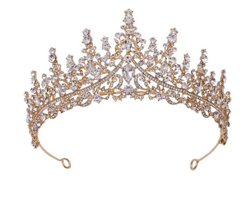Should I Wear A Wedding Crown? Popular Hair Accessories for 2021