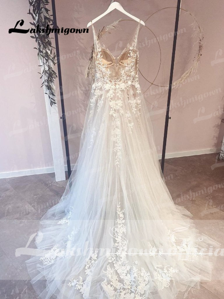 Romantic Flowing A Line Tulle Lace Wedding Dress With V Neck Beach Bri –  TulleLux Bridal Crowns & Accessories