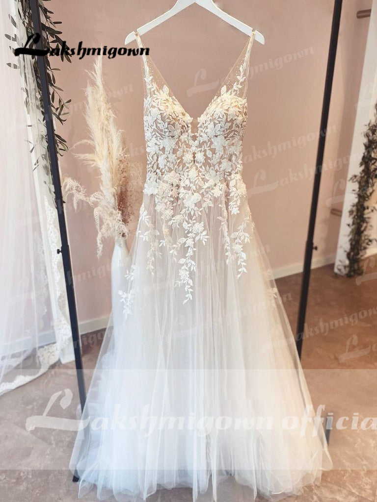 Romantic Flowing A Line Tulle Lace Wedding Dress With V Neck Beach Bri –  TulleLux Bridal Crowns & Accessories