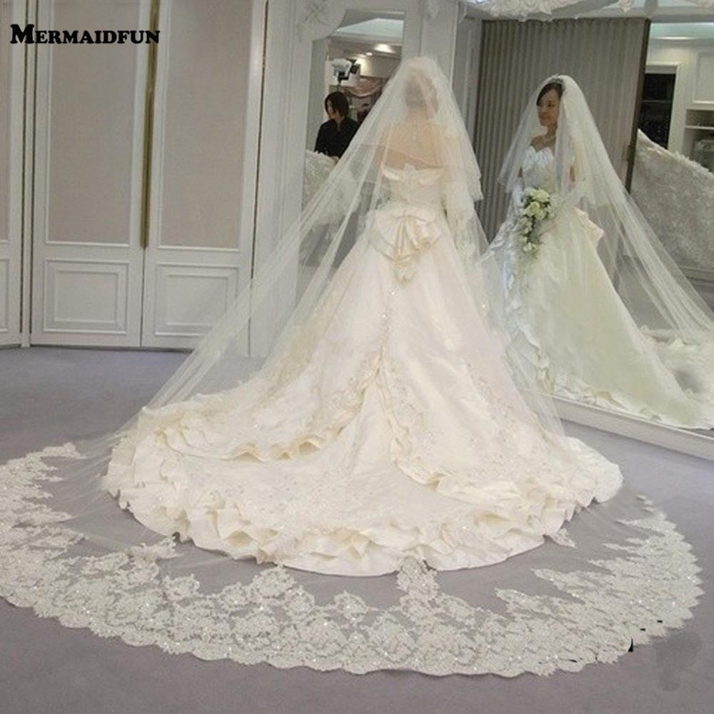 EllieWely 2 Tier Wedding Veil Cathedral Length 3.5 M(138 inch) Lace Bridal  Veil With Metal Comb L80 Ivory 