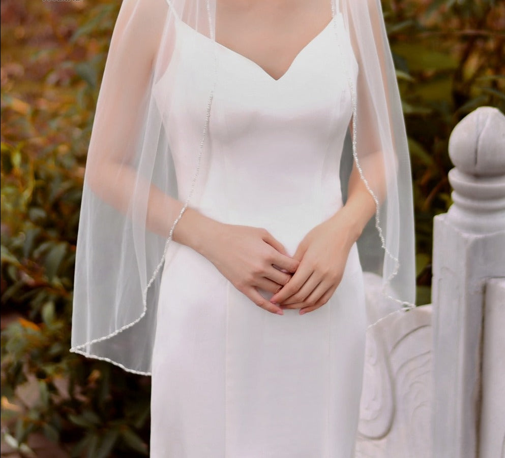 Lady Guinevere-Wedding Veils, Bridal crown veil, white flow…