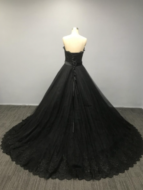 A-line Scoop Black Applique Soft Tulle Wedding Dress – ROYCEBRIDAL OFFICIAL  STORE