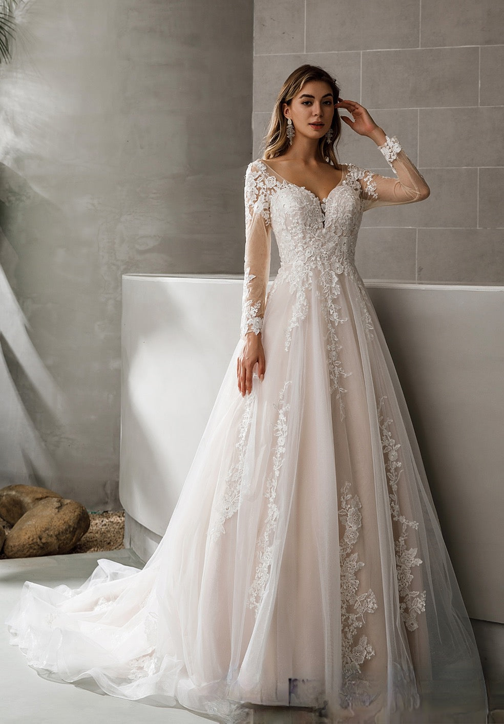 Classic Princess Wedding Dress With V-Neck and Long Sleeves – TulleLux ...