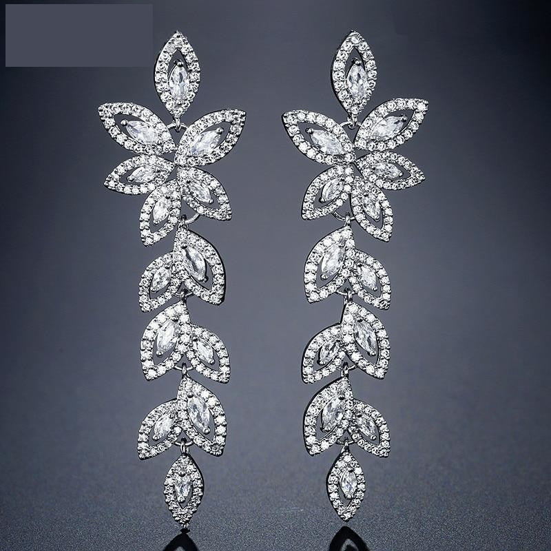 LUOTEEMI Marquise Cut Cluster Flower Zirconia Crystal Dangle Drop Earrings Bijoux  Noel Femme Shiny Leaf Bridal Wedding Jewelry