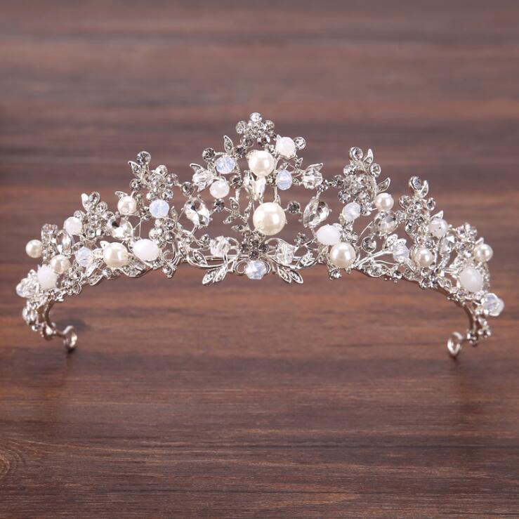 Buy Luxury Wedding Crown, Wedding Crystal Bridal Hair Crown, Tiara for Her,  Women Wedding Hair Jewelry, Rhinestone Diadem Silver Tiara Online in India  