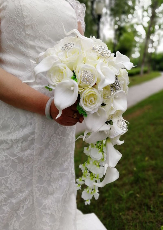 Elegant Rose Cascading Waterfall Bridal Wedding Bouquet 5 Color Styles –  TulleLux Bridal Crowns & Accessories