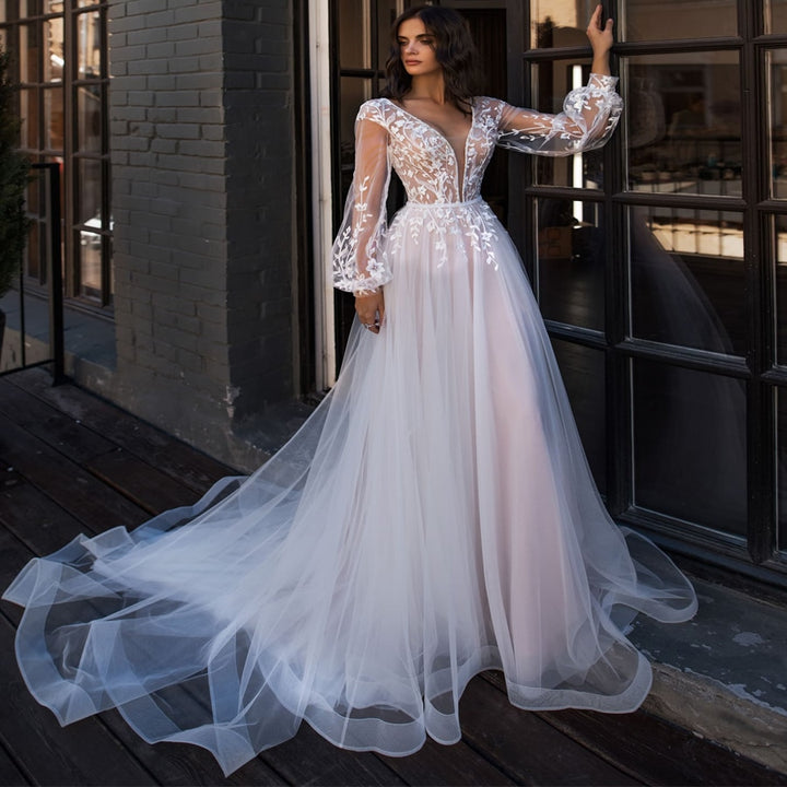 Beach Boho Wedding Dress Spaghetti Straps Lace Wedding Gown with Side