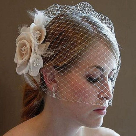 AliceandMaeBridal Mini Birdcage Veil, Birdcage Veil, Short Veil, Wedding Veil, Bridal Headpiece, voilette, Fascinator Veil : Alana - Style 205