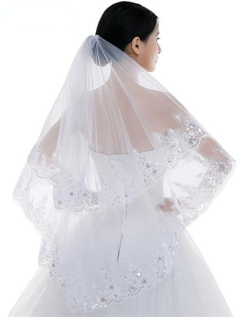 AuraVeils Bridal Wedding Veil with White Pearls * for Classic and Traditional Bridal Look * 1 Tier Veil with Veil Comb * White, Ivory & Pale Ivory