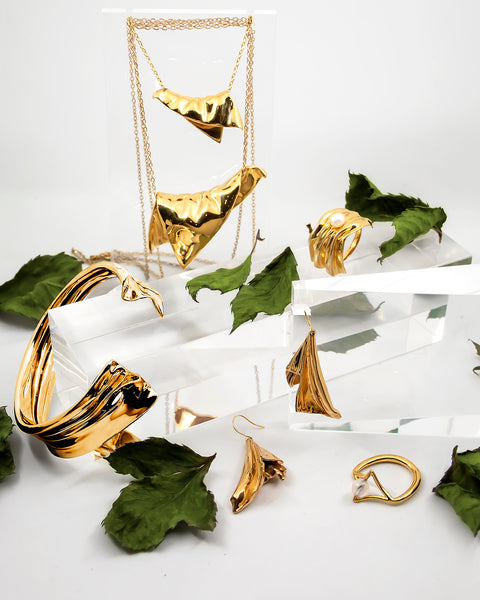 PLAITLY Drapery Jewelry in Gold