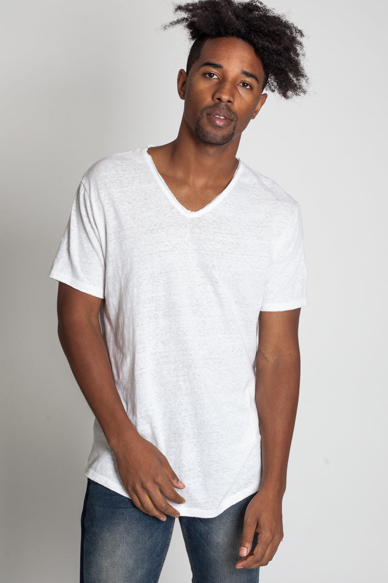 RAW EDGE V-NECK TEE