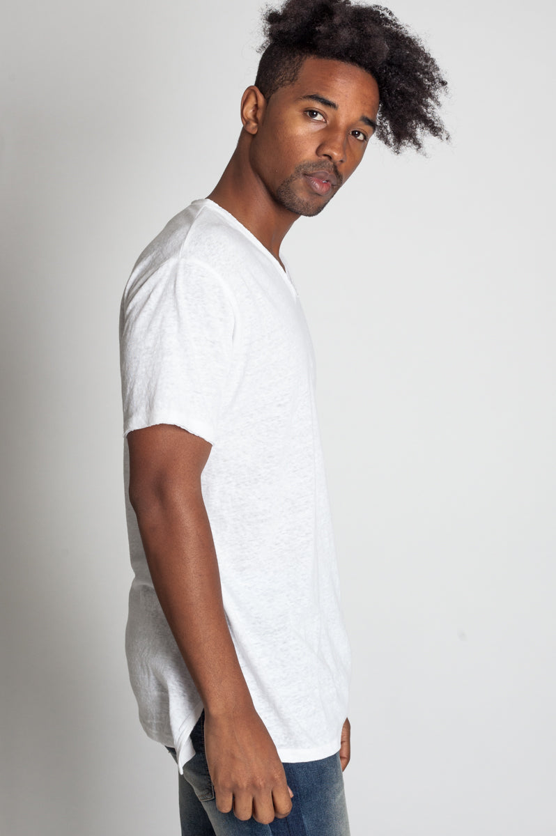 RAW EDGE V-NECK TEE