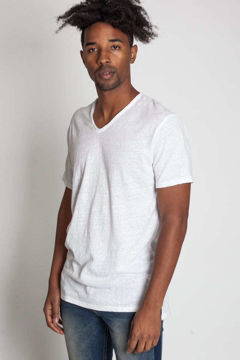 RAW EDGE V-NECK TEE