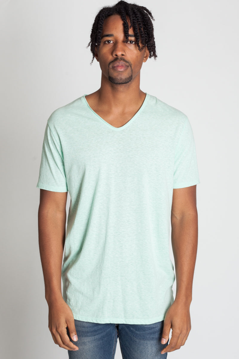 RAW EDGE V-NECK TEE