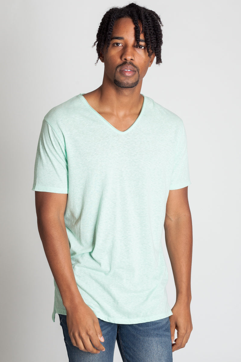 RAW EDGE V-NECK TEE