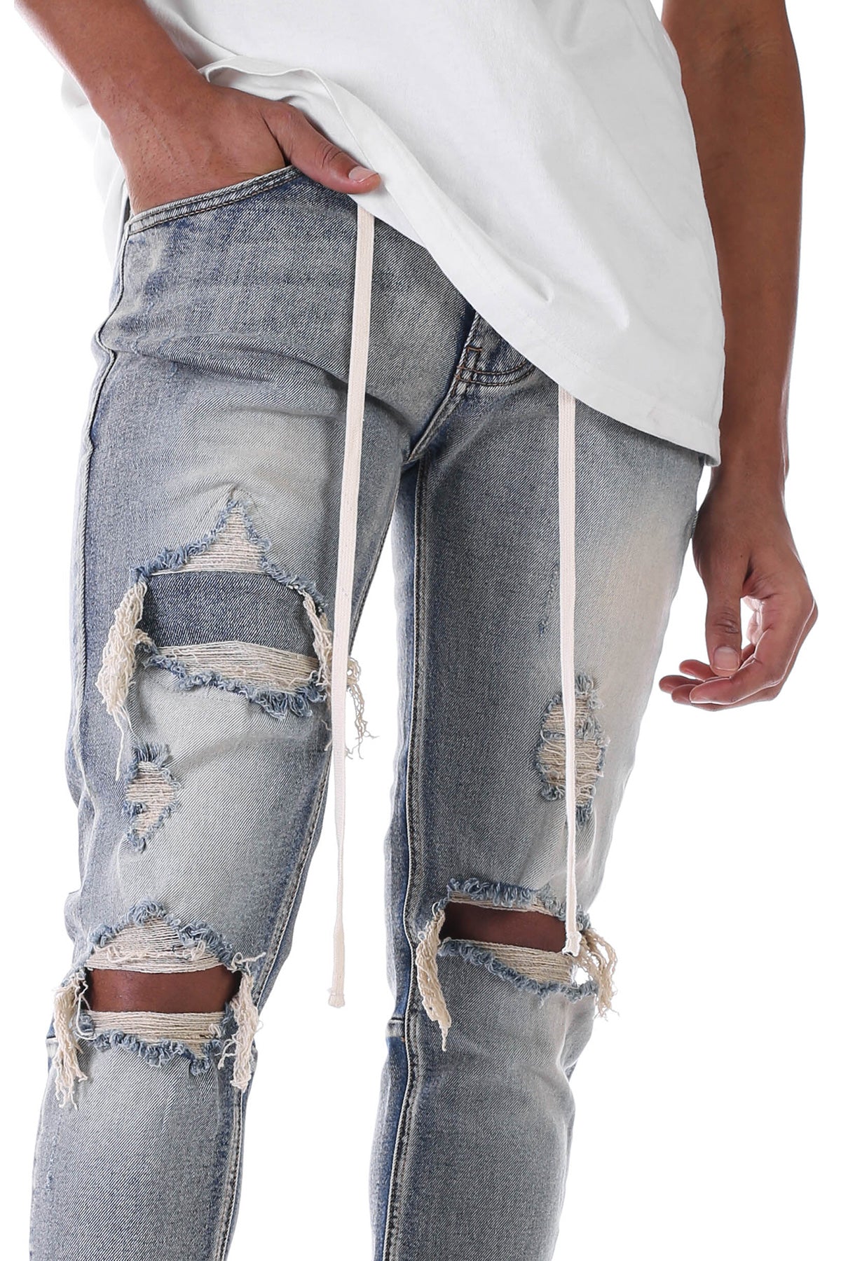 UNDER-PATCH ANKLE ZIP JEANS