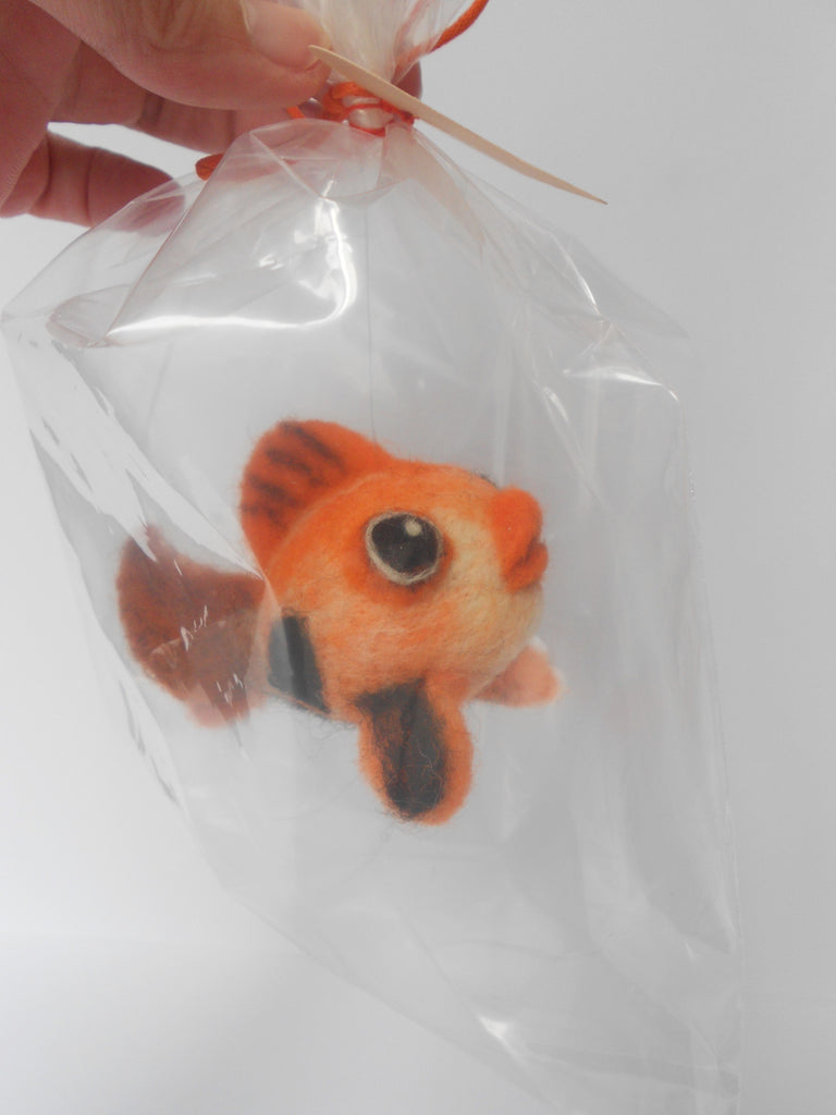 Needle felted Goldfish - Goldfish figurine - Goldfish in a bag - Nemo ...