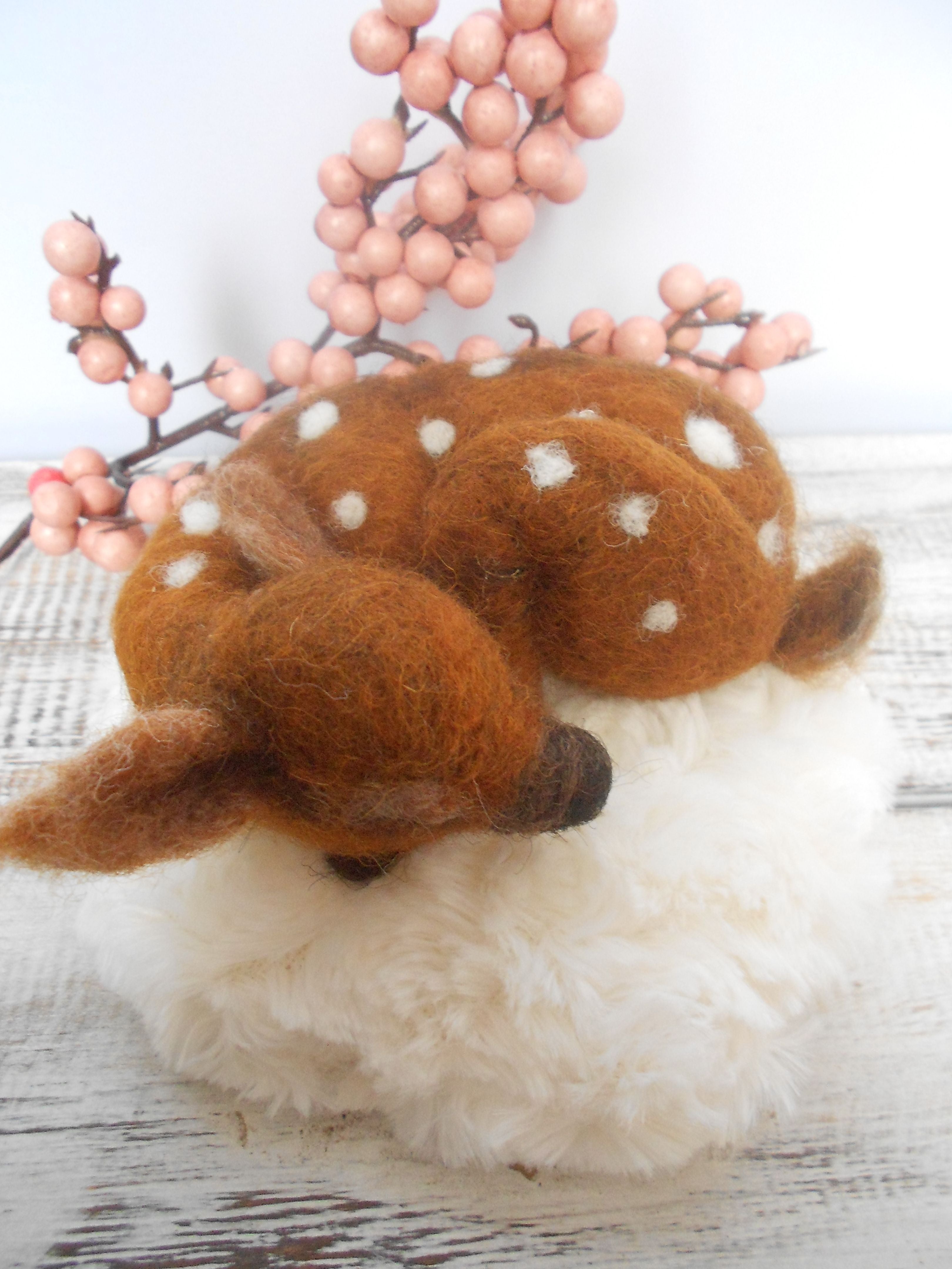 fawn nursery decor