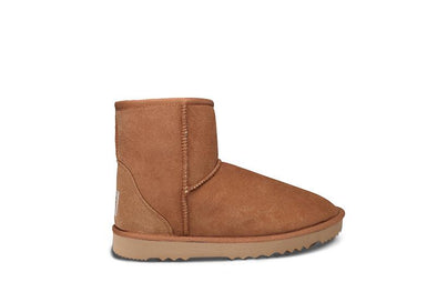 mini ugg boots size 