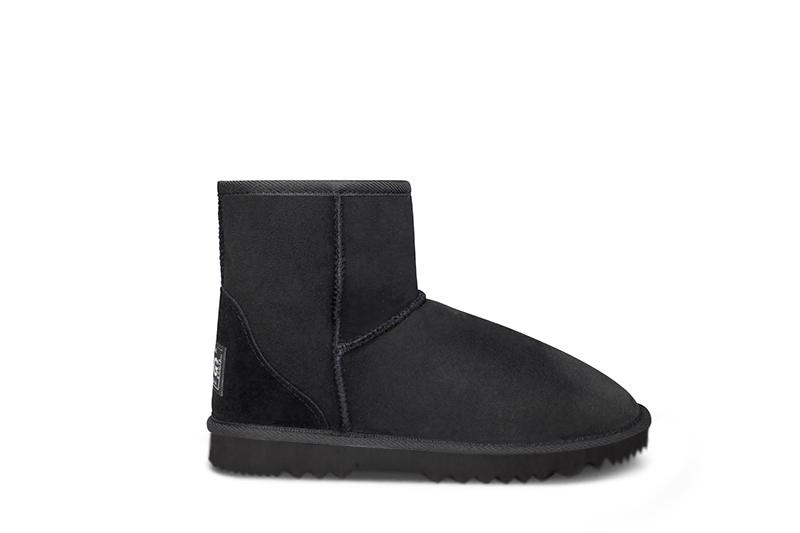 ugg black low boots