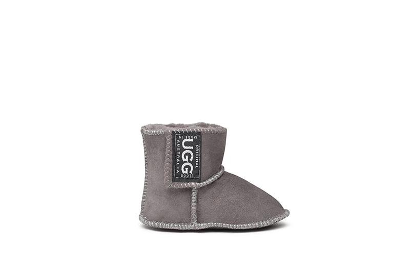 black baby ugg boots