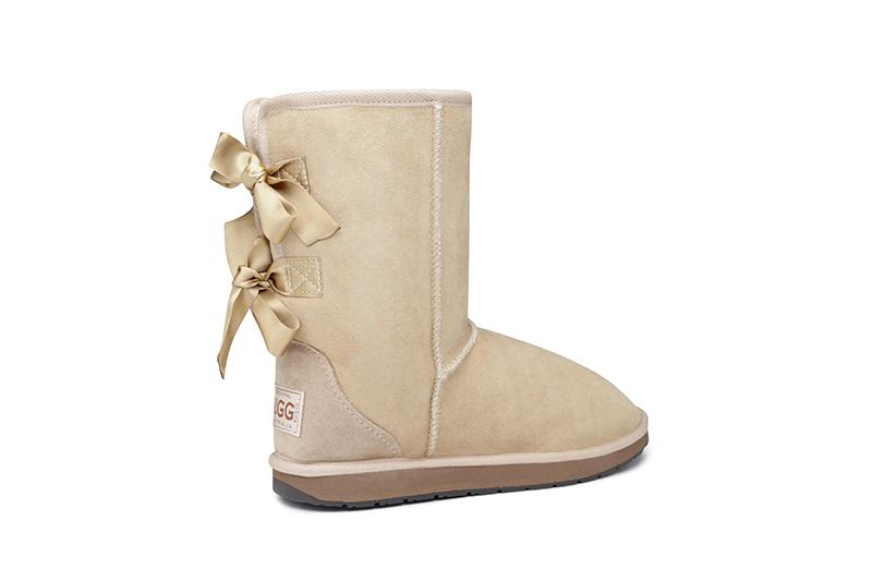 bella bow uggs