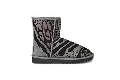 graffiti uggs black