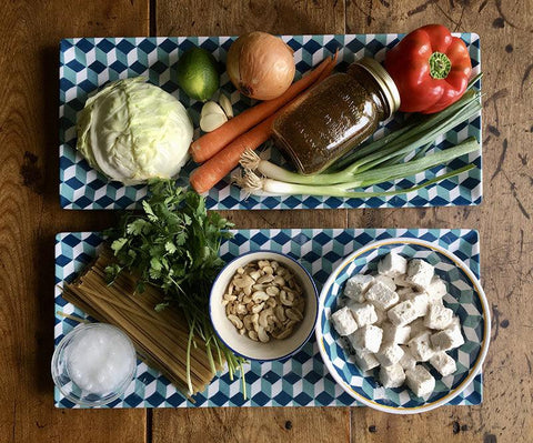 pad thai végétalien au tofu et noix de cajou