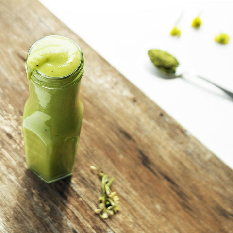 Salade d’été avec vinaigrette au moringa