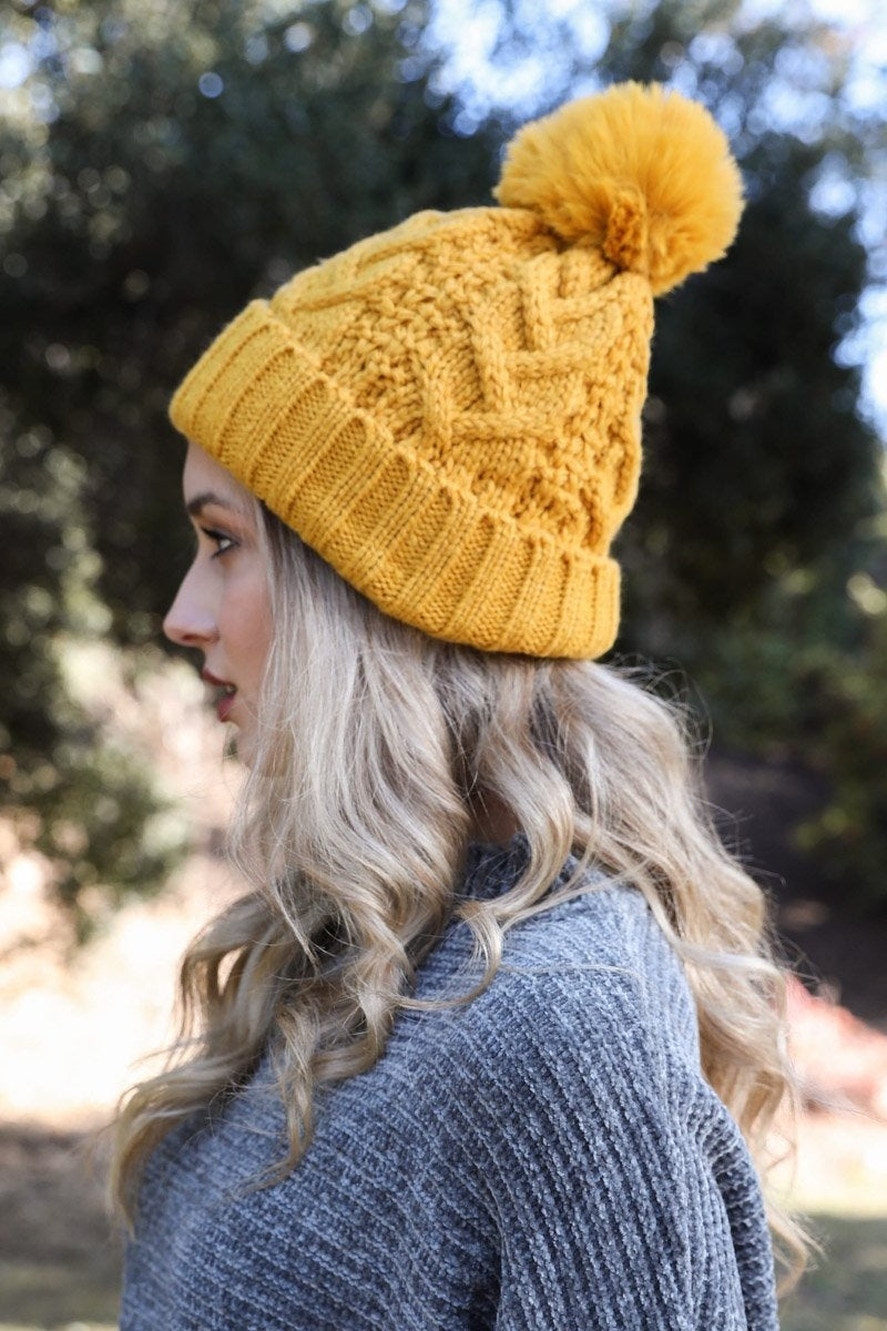 Beanie House – Knit of The Pom Gentry Cable